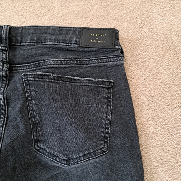 Zara Jeans Womens 10 The Skinny in Pearl Black Ankle Length Frayed Hem - Picture 12 of 13